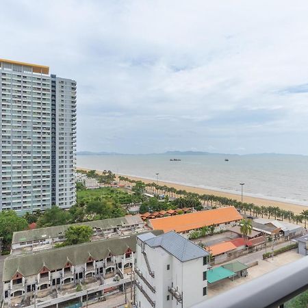 Aeras Beachfront Condominium Jomtien Beach Exterior foto