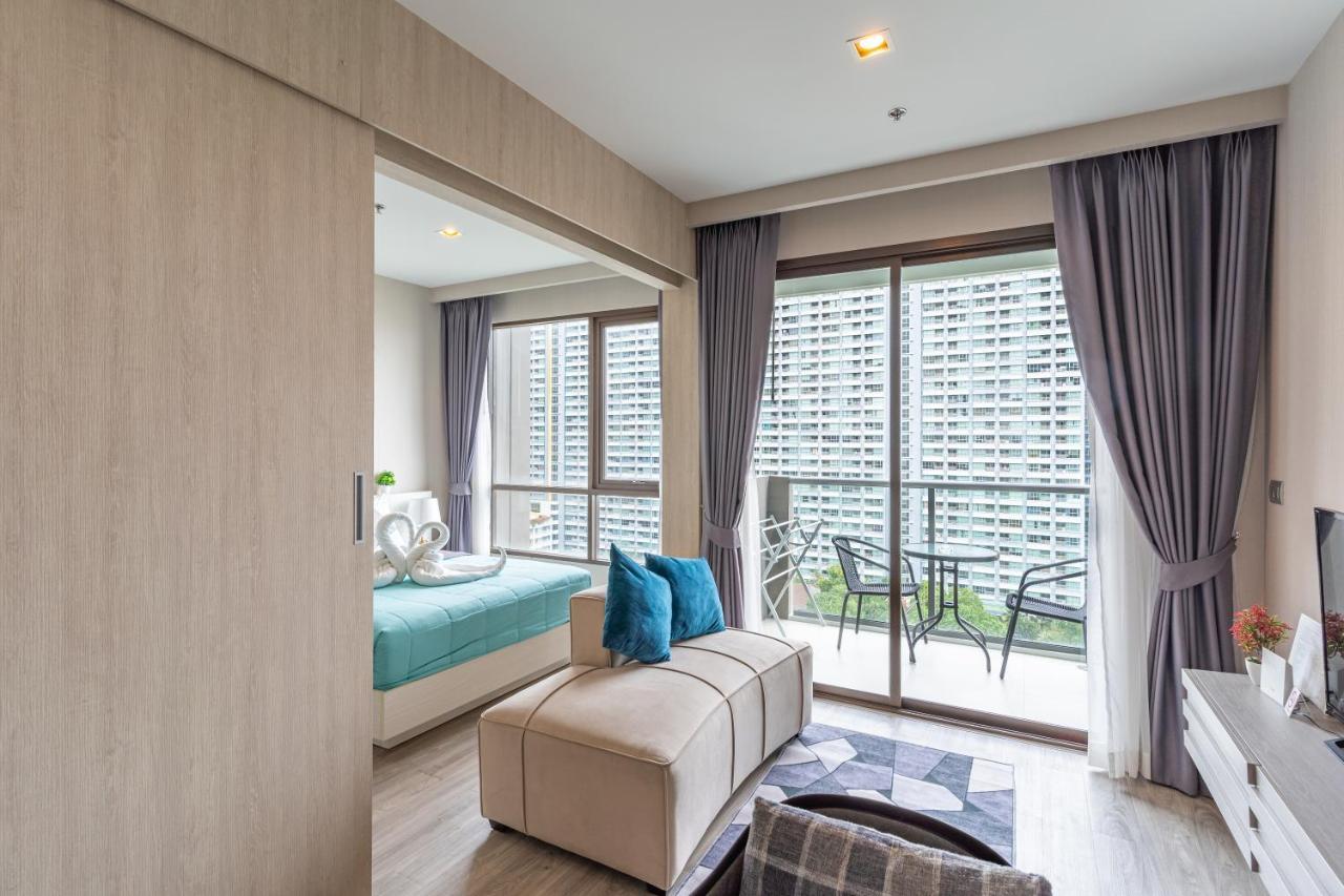 Aeras Beachfront Condominium Jomtien Beach Exterior foto