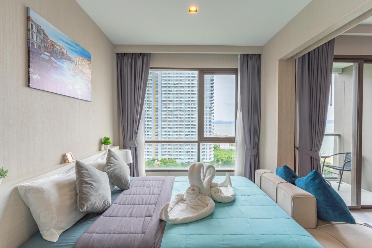 Aeras Beachfront Condominium Jomtien Beach Exterior foto